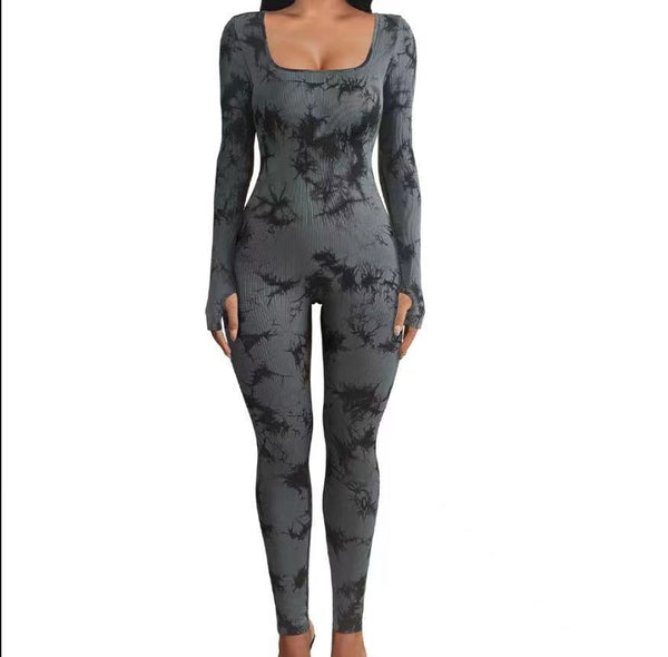 Get ready to slay your workout in style with our European and American new seamless leopard print fitness sports long-sleeved high-waisted honey belly tight trousers yoga suit for women. Made with a blend of high-quality materials including Nylon, Microfi