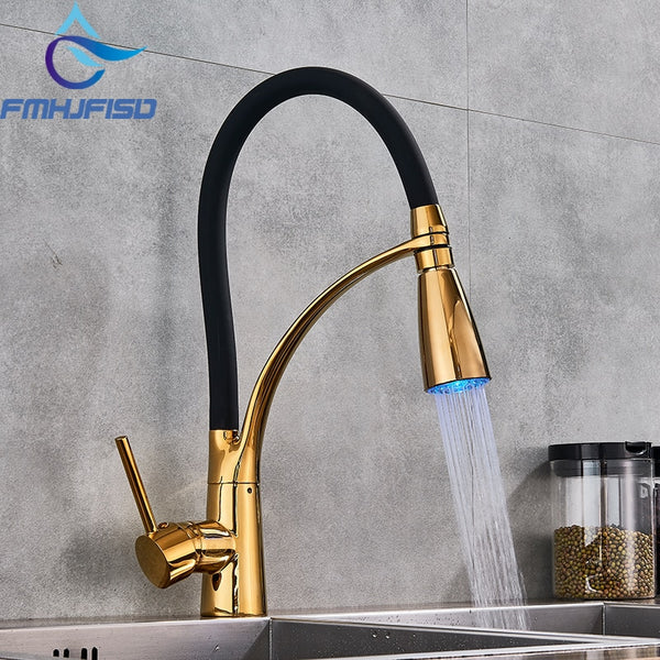 360 Swivel Kitchen Faucets Pull Out LED Sprayer Mixer Water Vessel Sink Faucets Cold and Hot Water Taps